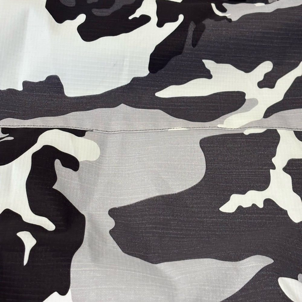 OTU Gray Black Camo Hooded Windbreaker Jacket Lightweight Men’s M or Unusex - Picture 6 of 6